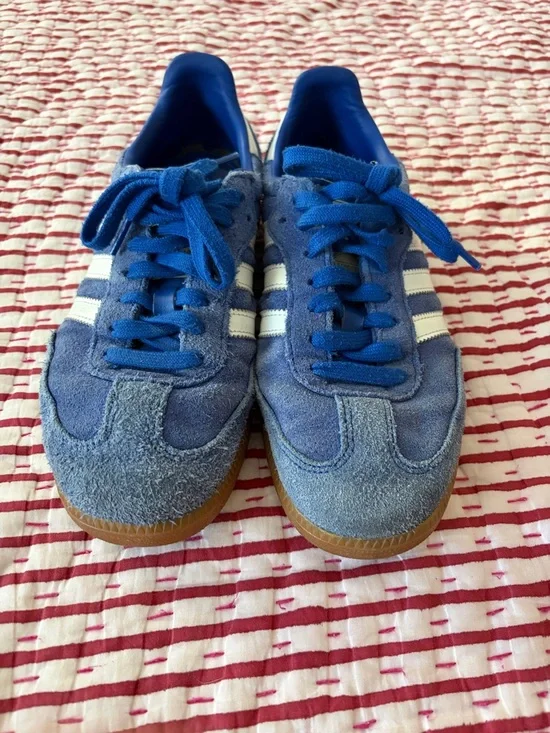 adidas Samba Suede Sneakers in Blue and White with Gum Sole - Picture 3 of 5